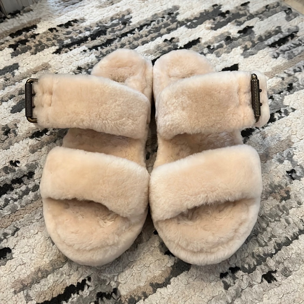 Fuzz Yeah Ugg Slides